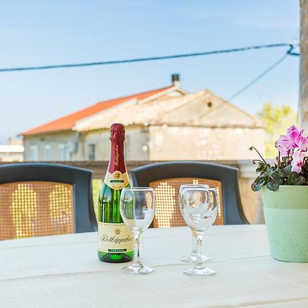 Apartments Ljubica Polje エクステリア 写真