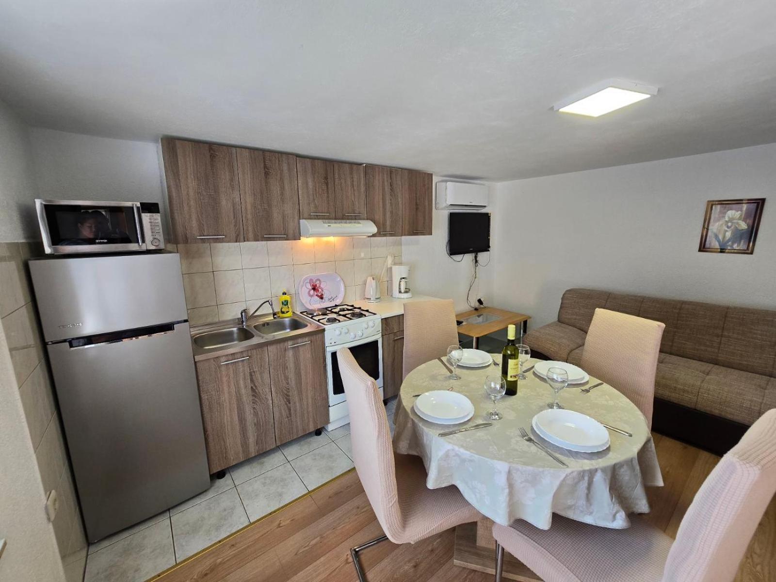 Apartments Ljubica Polje エクステリア 写真